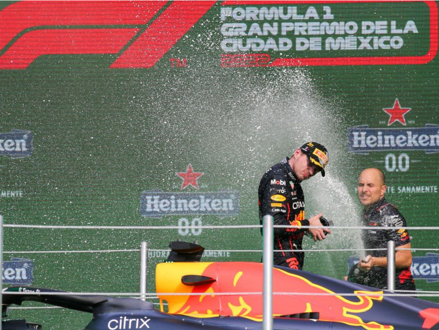 F1墨西哥大奖赛：维斯塔潘夺冠 单赛季14胜创纪录