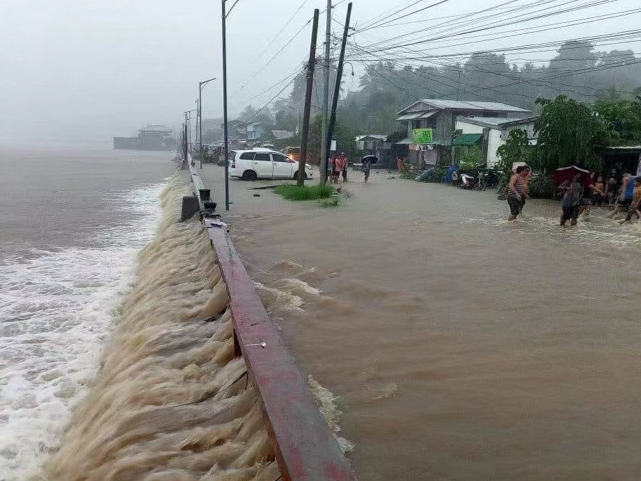 台风“尼格”将在菲律宾登陆 多地提高预警等级
