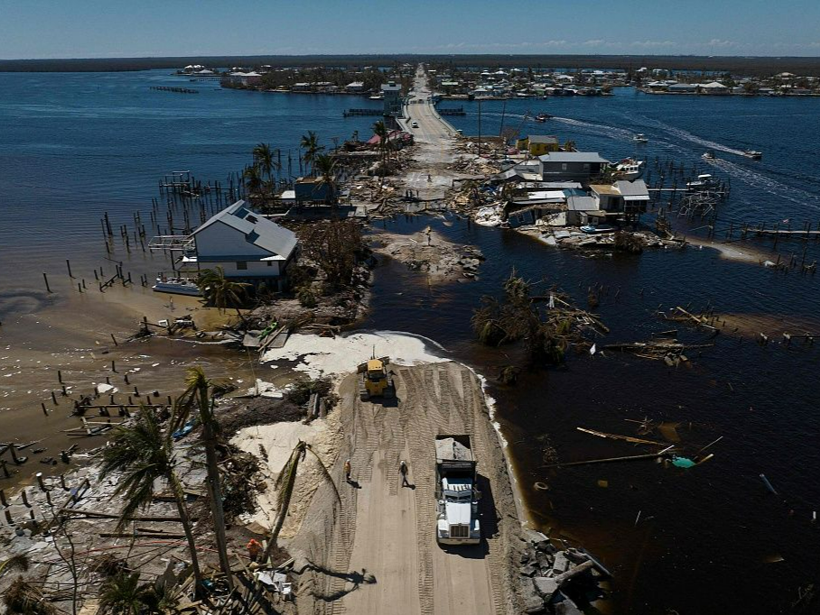 “伊恩”飓风在美致逾百人死亡