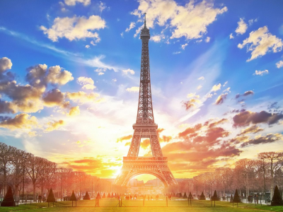 法国巴黎市政府放弃埃菲尔铁塔周边景观改造计划