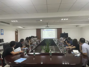 新湖街道组织召开新材料产业企业现场座谈会