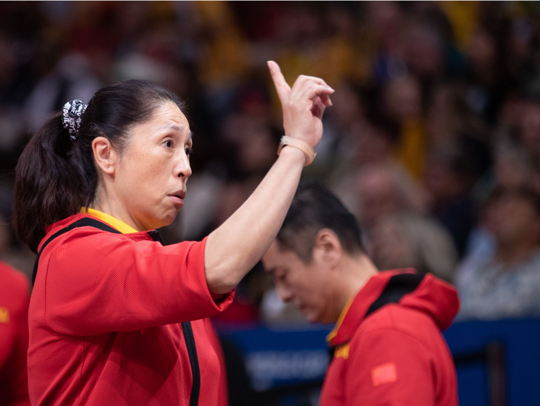 中国女篮主教练郑薇：世界杯惊喜后要冷静