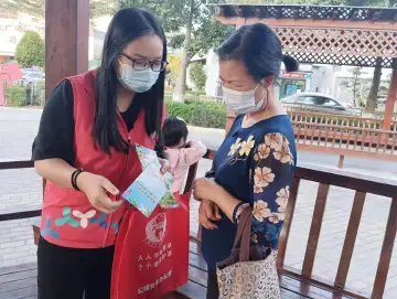 关心保护未成年人健康，公明街道开展专题普法宣传