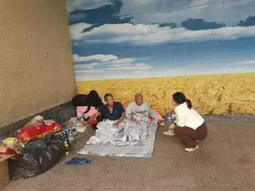 新湖街道千里护送流浪人员返乡