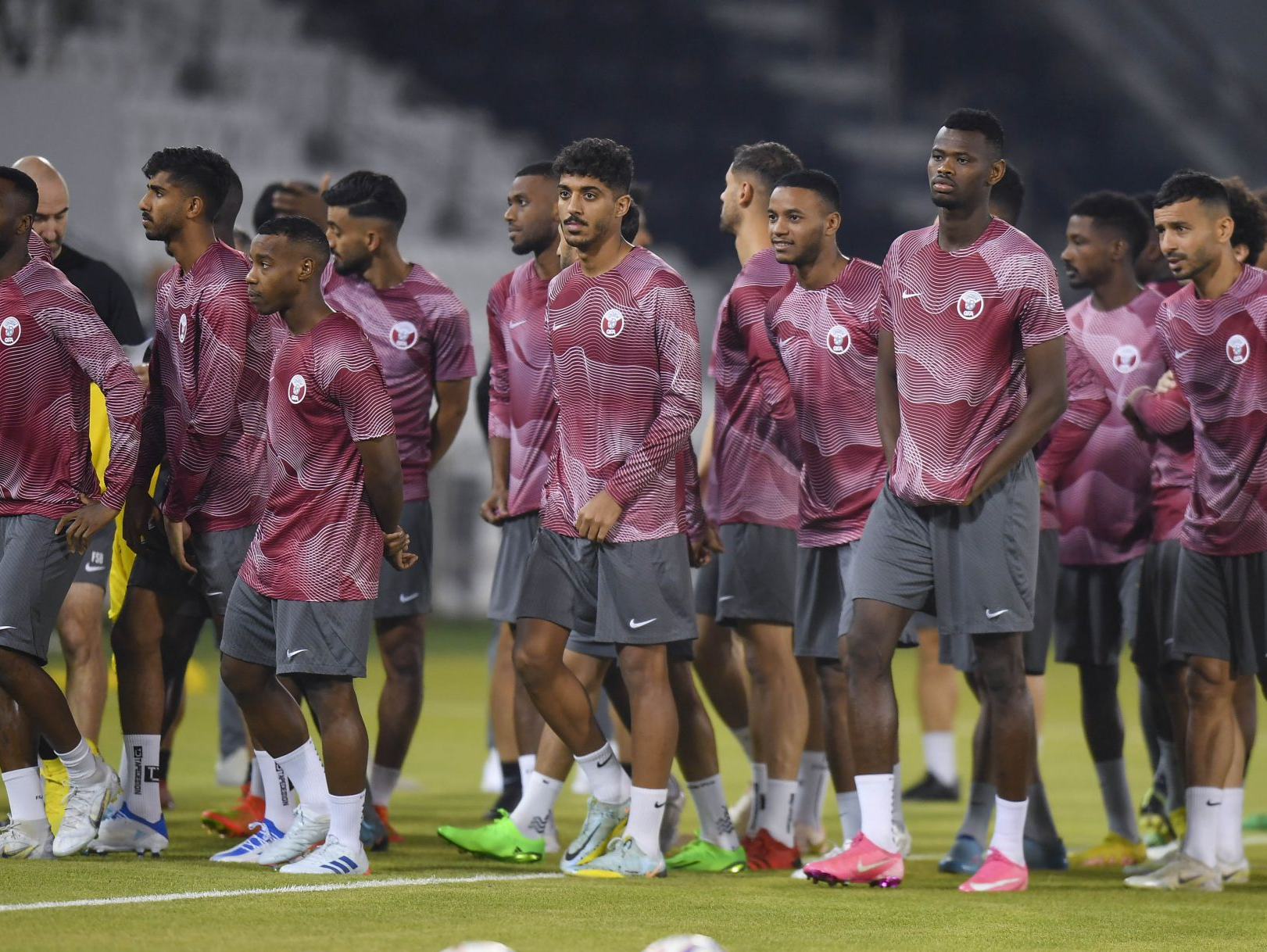 卡塔尔队：首次参加世界杯的东道主
