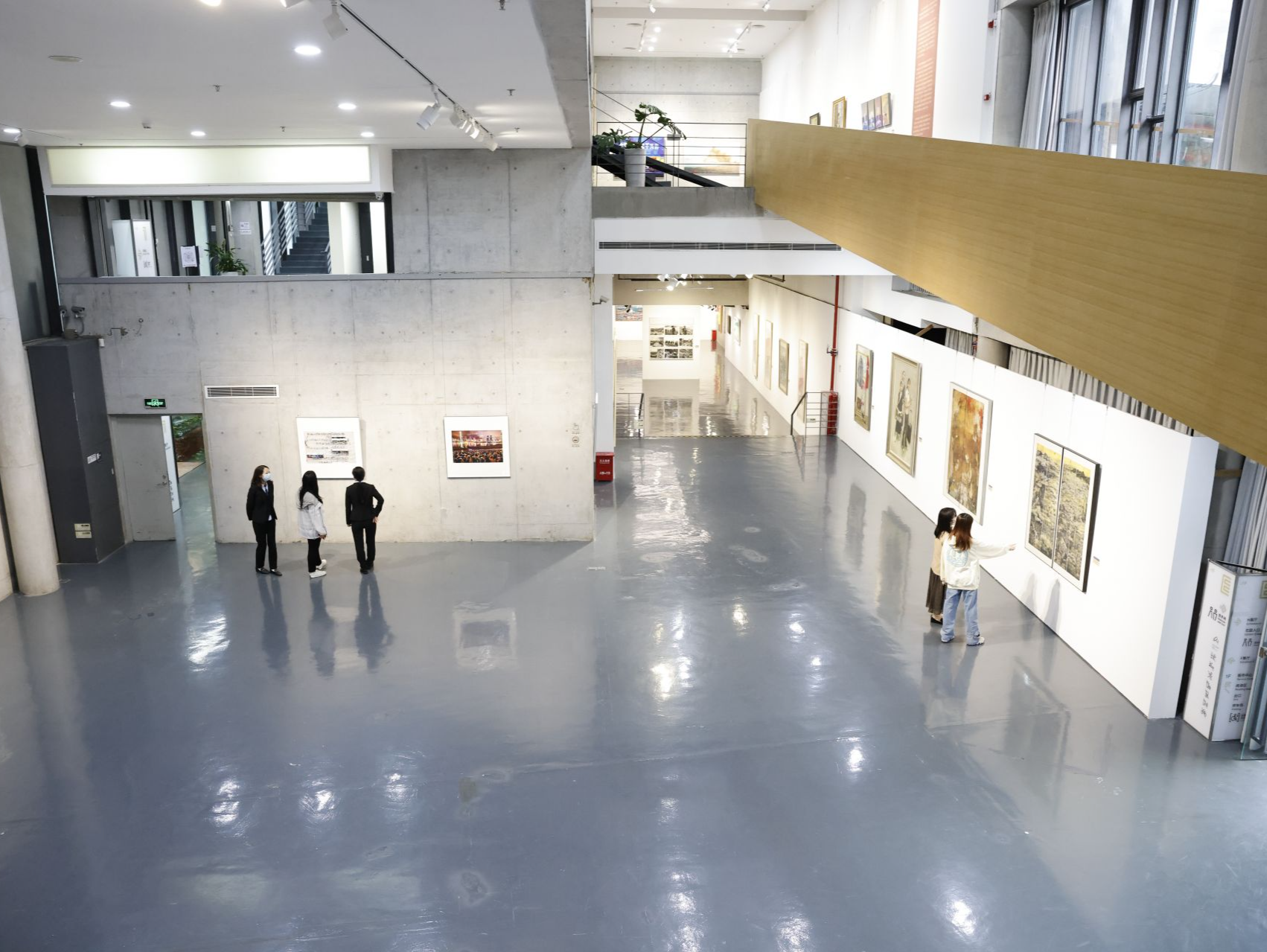 深圳市廉洁文化美术、书法、摄影作品展在罗湖美术馆开展