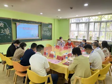 “两代表一委员”现场“零距离”体验，为打造基本公共服务标准化“园岭样本”支妙招