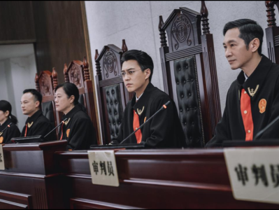靳东、成毅、蔡文静当基层法官，电视剧《底线》广东卫视将播