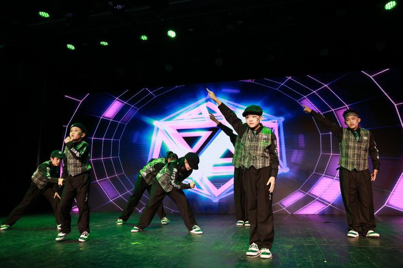 “舞所不能”青少年街舞大赛总决赛成功举办
