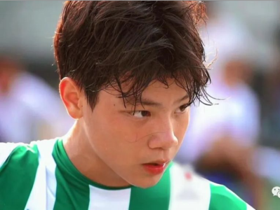 深圳12岁足球小将：“不被嘲笑的梦想不值得被实现”
