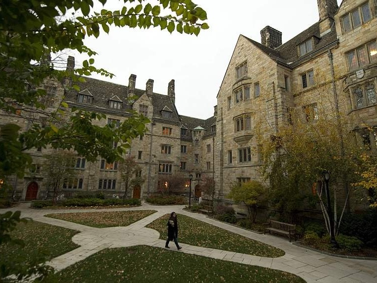 耶鲁大学和哈佛法学院退出美国新闻大学排名