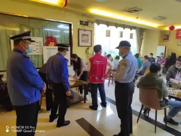 边排查、边宣传、边教育，园岭街道开展娱乐休闲场所禁毒排查
