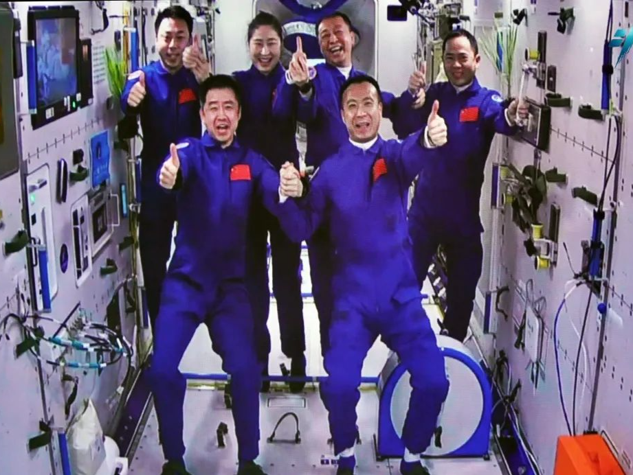 “太空之家”满员，6名航天员如何共同工作生活？