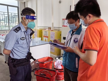 强化风险管控 公明街道走访检查易制毒使用企业