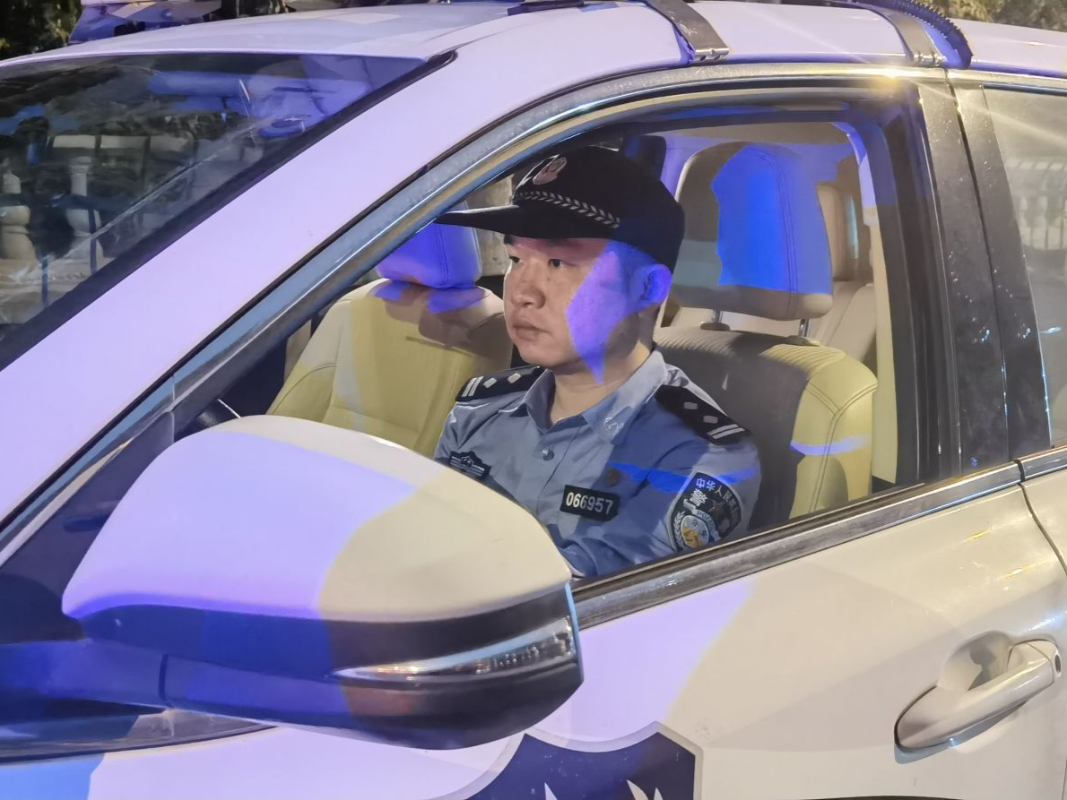特区卫士丨刘文：严打赌档组织者，源头净化不良风气