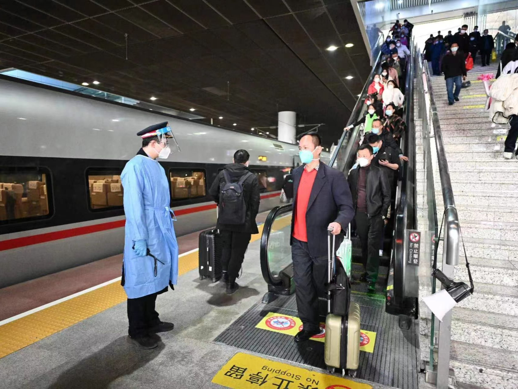 深圳铁路元旦小长假预计发送旅客50万人次