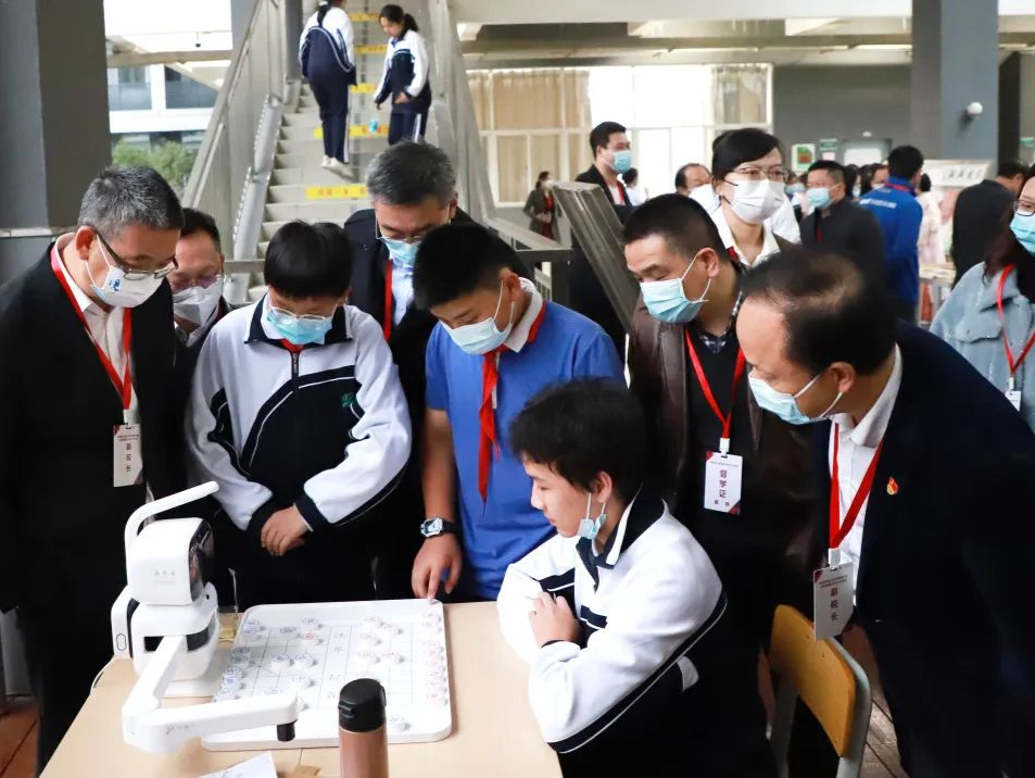 提质增效！华侨城中学高分通过义务教育阶段学校办学水平评估