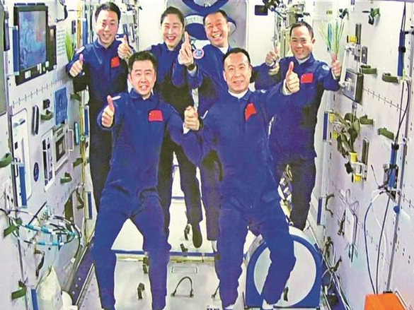 奋进2022·创新攻坚｜飞天凌波 苍穹碧海写下第一