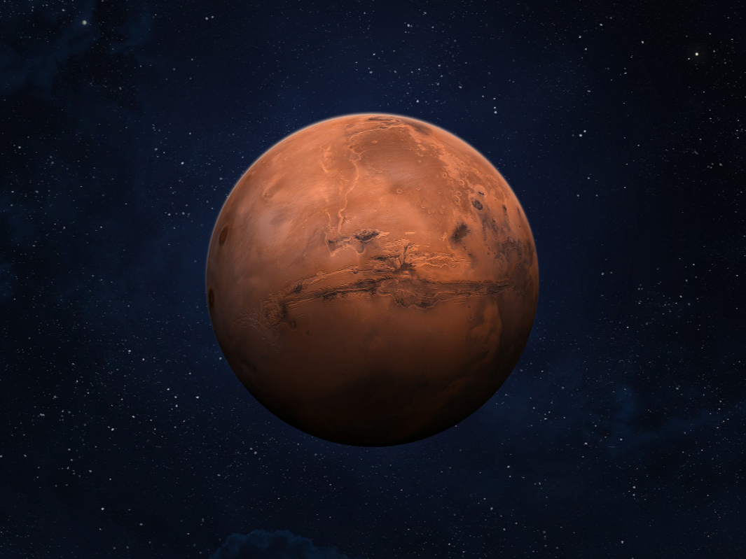 12月8日，“火星冲日”将巧遇“火星伴满月”