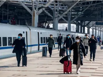 错峰返乡、旅行过节……今年春运集中式客流或将改变