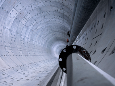 我国自主研制超大直径盾构机创造隧道智能化建造新纪录