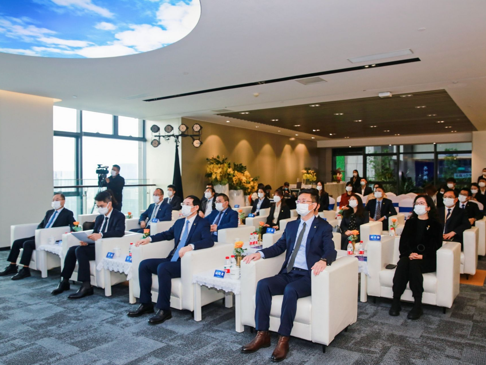 鼎和保险携手太平财险在深圳签署战略合作协议