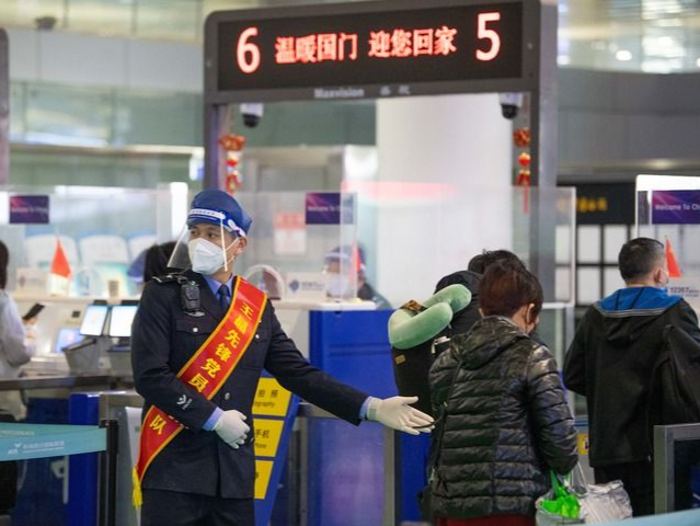 多国专家学者：中国防疫政策科学有效