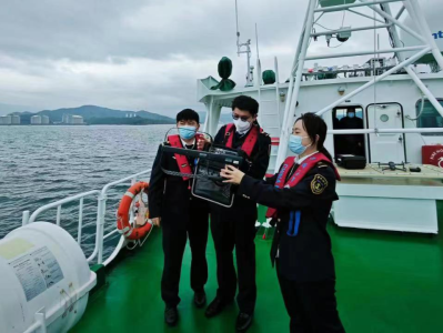大亚湾海事局与深圳通信中心开展联合巡航巡检 护航春运水上交通安全