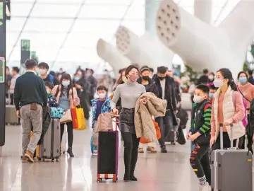 聚焦2023年春运｜深圳机场春运客流量破百万人次 