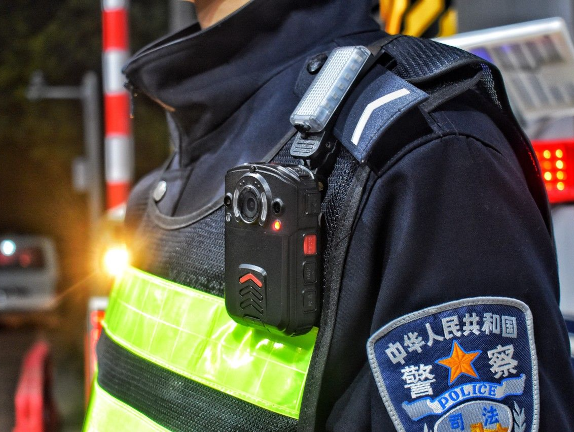 致敬警察节！盐田公安时刻守护在群众身边