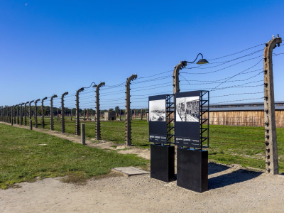 波兰纪念奥斯威辛集中营解放78周年