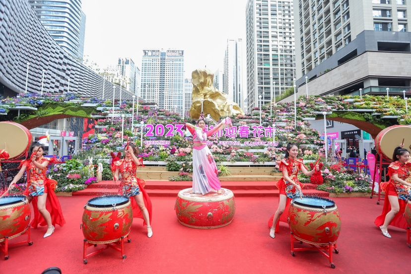 节日大道迎春花市：7天63场文艺活动依次开展