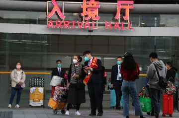 快通关、优服务、一网办！深圳边检全力保障口岸顺畅恢复运行