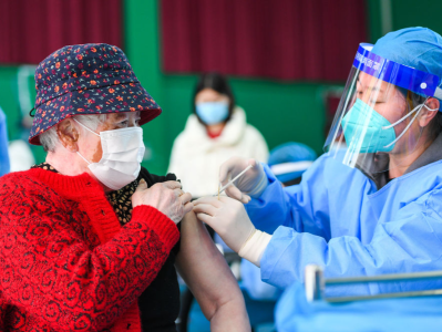 中国战“疫”进入新阶段——我国因时因势优化疫情防控措施纪实