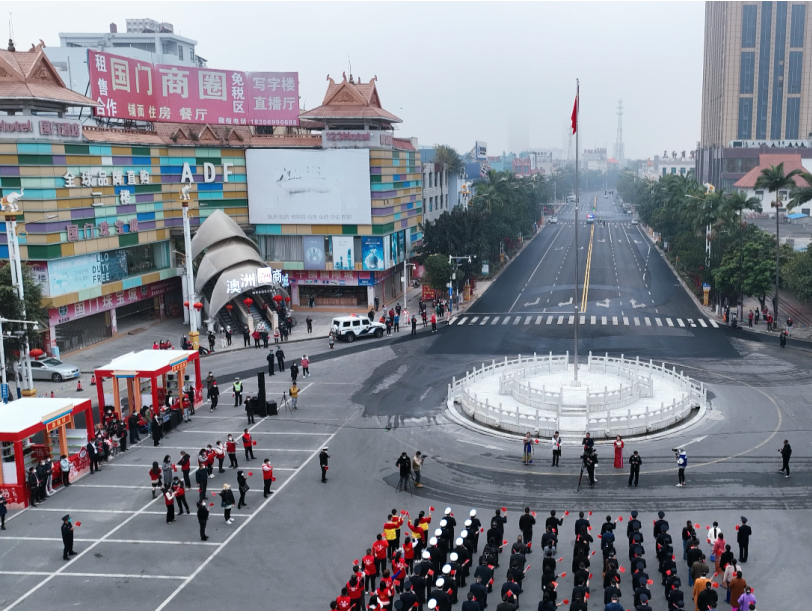 瑞丽姐告国门将恢复人员货物通关，当地动员居民商户回归