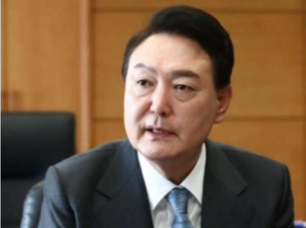 最新民调显示韩国总统尹锡悦支持率为40.9%