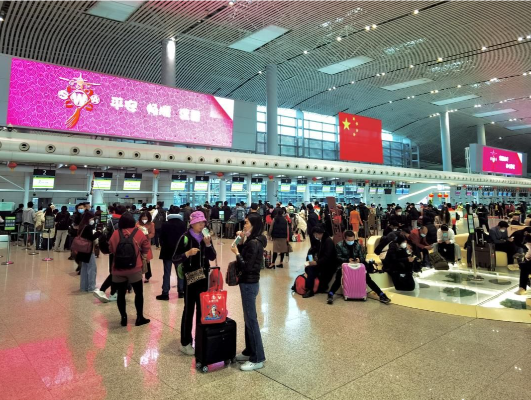 揭阳潮汕国际机场迎来客流高峰，航班量恢复至2019年同期水平