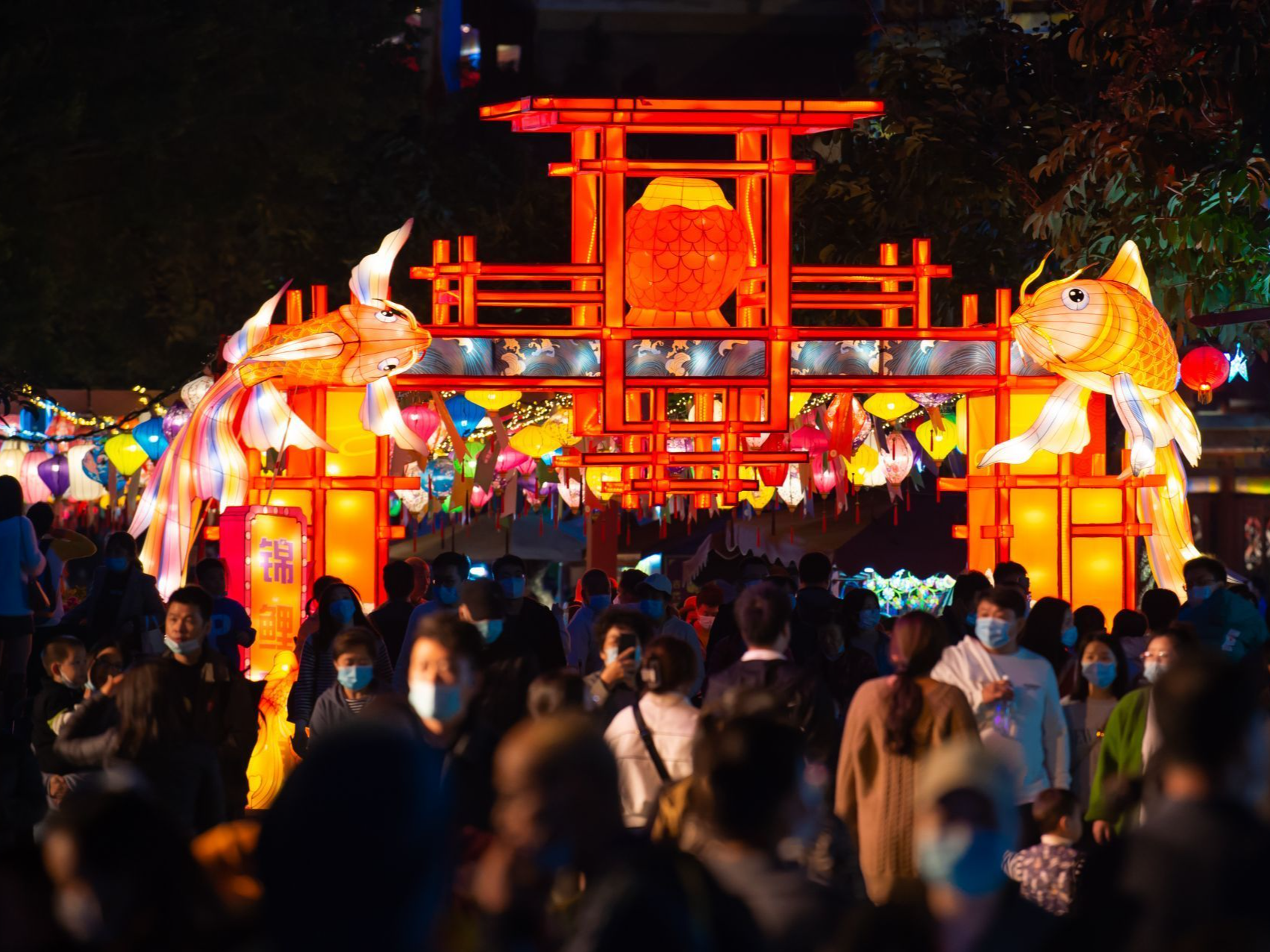 玉渊谭天丨一个春节，读懂中国经济的世界意义