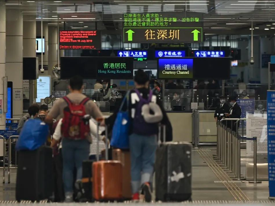 深港五口岸率先恢复“通关”，一个标志性的开始｜锐视角