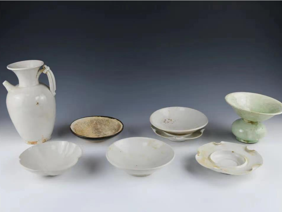 山西长治发现3座唐代纪年墓 出土成套茶具