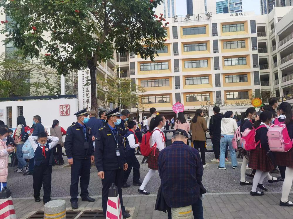 净市容、护安全！深圳宝安松岗街道城管“护学模式”启动