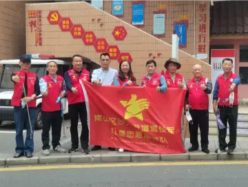 沙河街道：文明城市共创建 退役老兵在一线