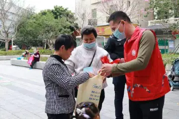 新湖新羌社区开展文明实践宣传活动