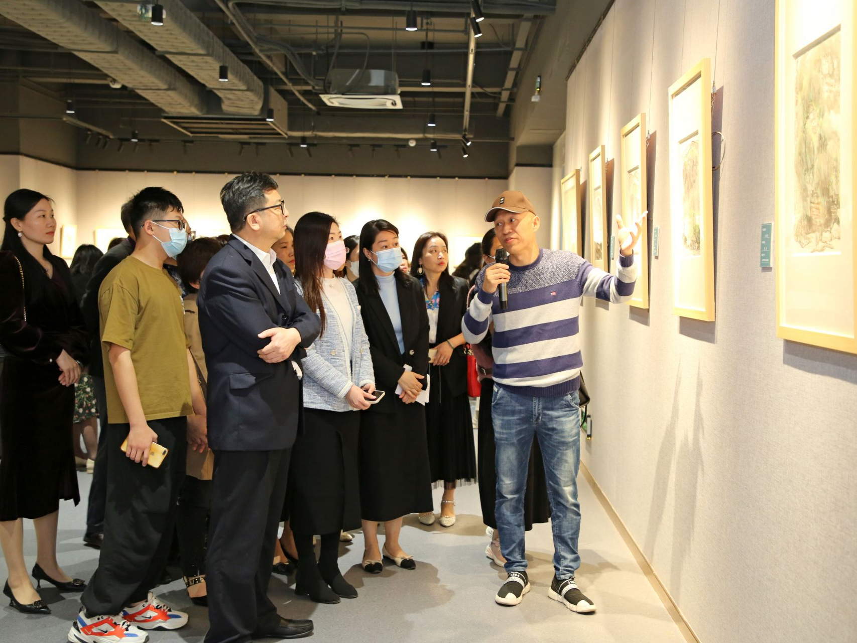 “青绿含丹”——焦勇中国画展在东莞岭上美术馆展出