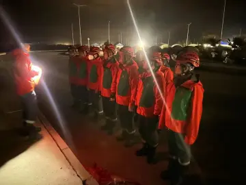救援土耳其 | 全员集结！深圳公益救援队展开声呐探测搜救