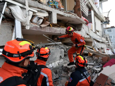 卫星影像现土耳其强震惨烈现场 多地建筑物严重损毁