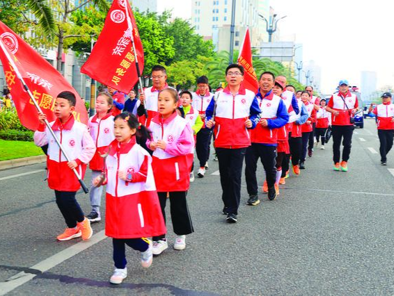 奔跑，向春天进发！18日近千人参加惠州市第45届迎春长跑
