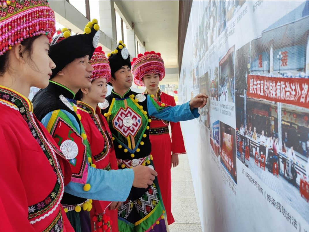 法治文化进瑶乡，助推法治社会建设
