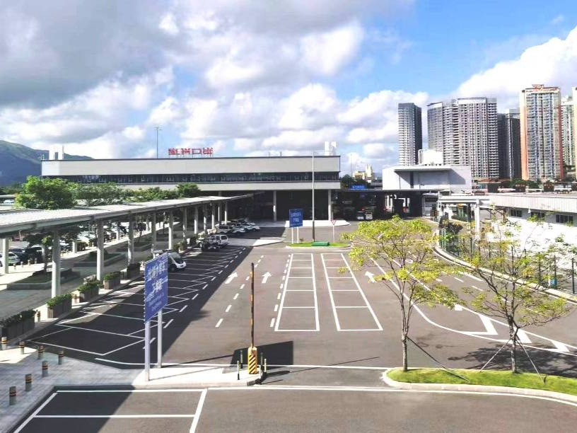 皇岗口岸20年见证深港互通繁荣，查验旅客12.8亿余人次