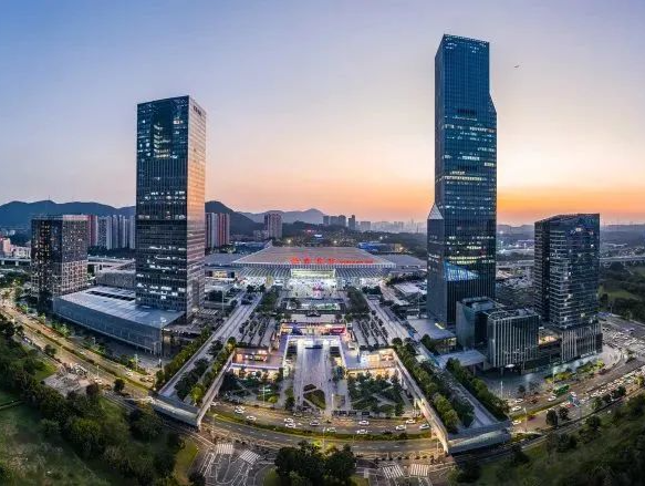 （已发见报稿）龙华区委书记王卫：加快建设深圳数字经济核心区  